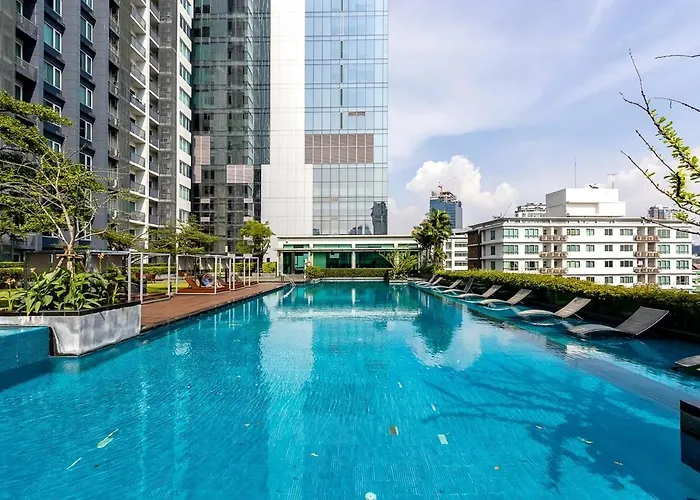 Spacious 2br - 5 Min Bts Thonglor 公寓