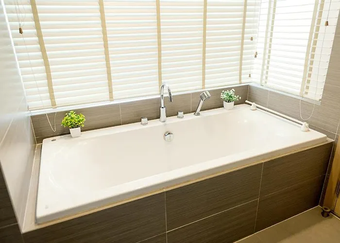 Spacious 2br - 5 Min Bts Thonglor * 曼谷