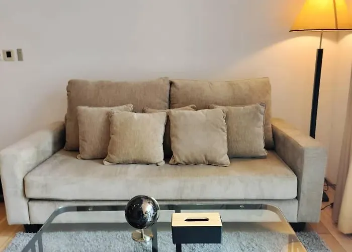 公寓 Spacious 2br - 5 Min Bts Thonglor