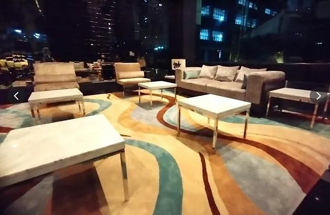 Spacious 2br - 5 Min Bts Thonglor 公寓